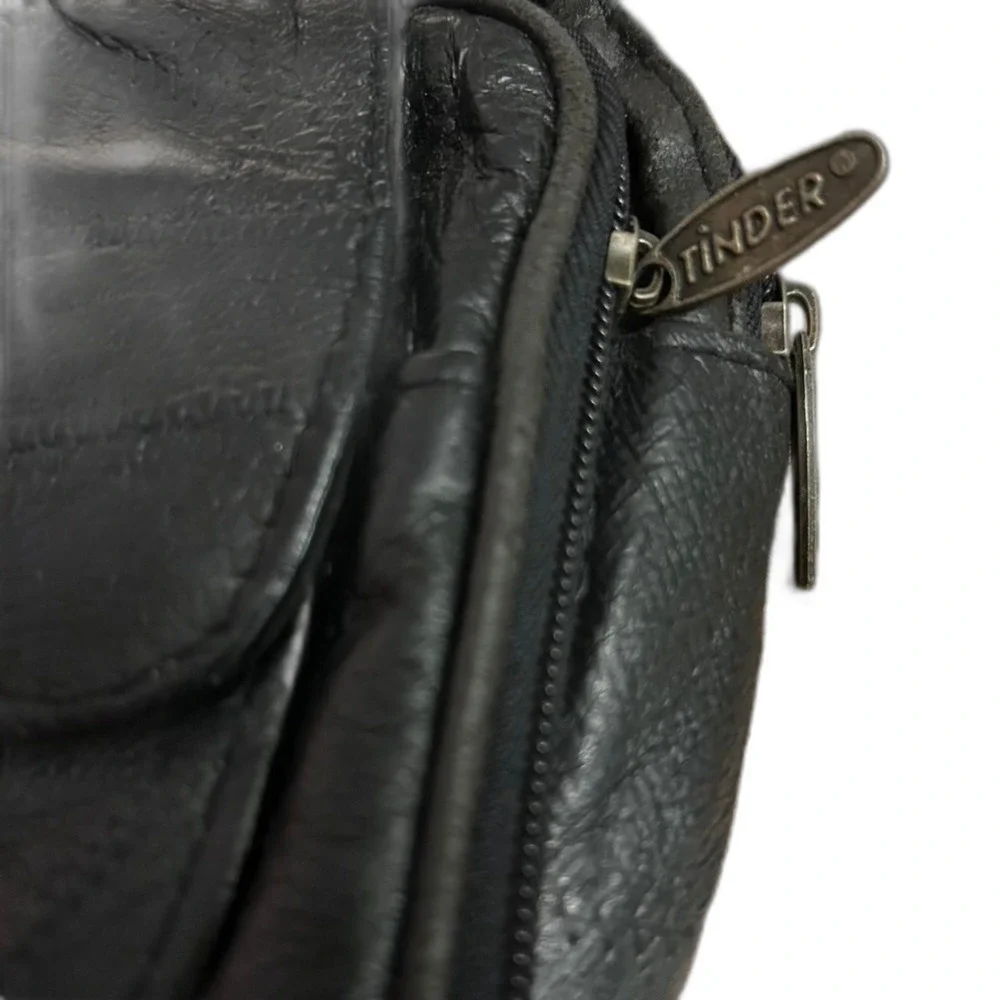 Retro Tinder Leather Bag